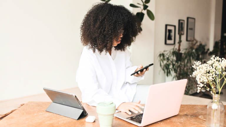 Top 5 Reasons Why Hiring a Virtual Assistant is a Game-Changer